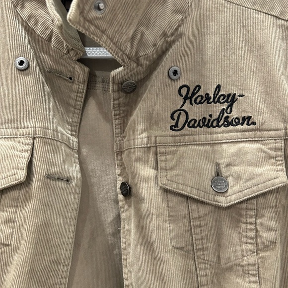 HARLEY-DAVIDSON WOMEN'S TRANSCENDENT CORDUROY JACKET: TIMELESS STYLE - Picture 3 of 6